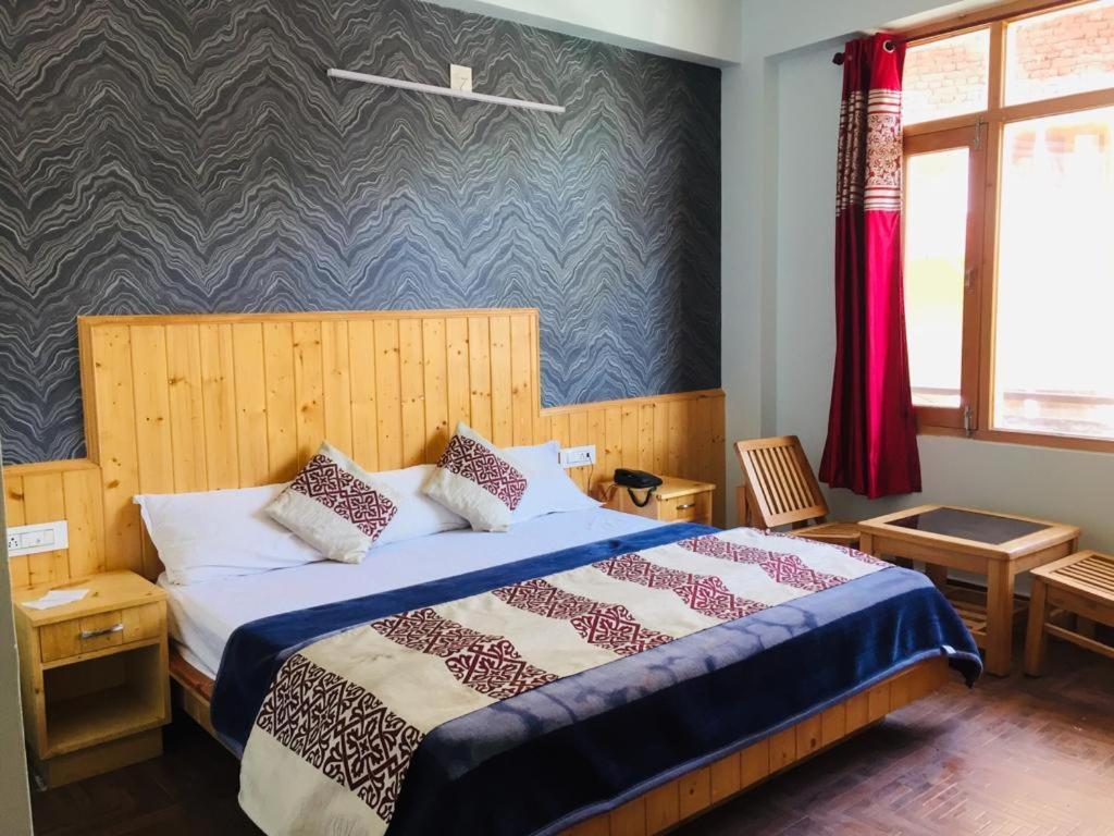מנאלי Hotel Corner Retreat מראה חיצוני תמונה